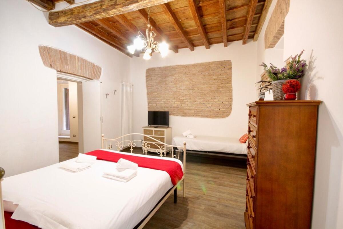 Hc - In The Heart Of Campo De' Fiori Appartement Rome Buitenkant foto