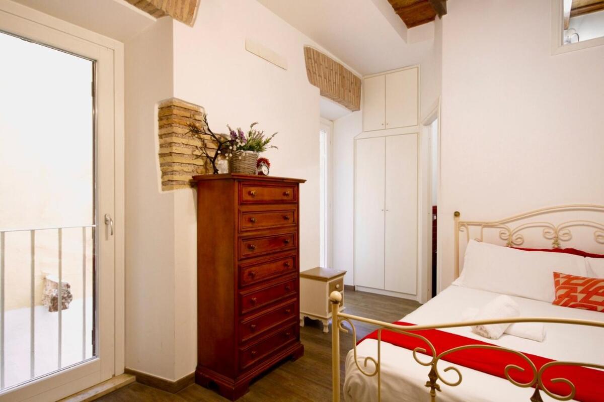 Hc - In The Heart Of Campo De' Fiori Appartement Rome Buitenkant foto