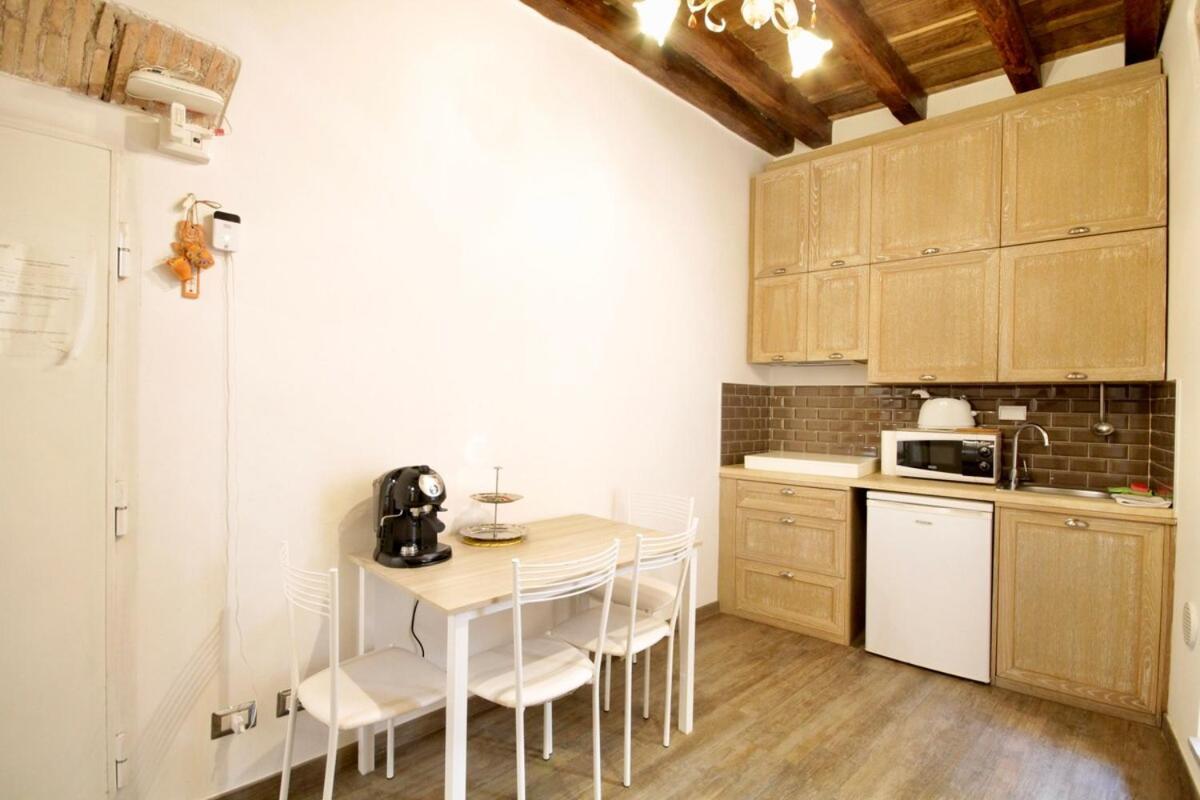Hc - In The Heart Of Campo De' Fiori Appartement Rome Buitenkant foto